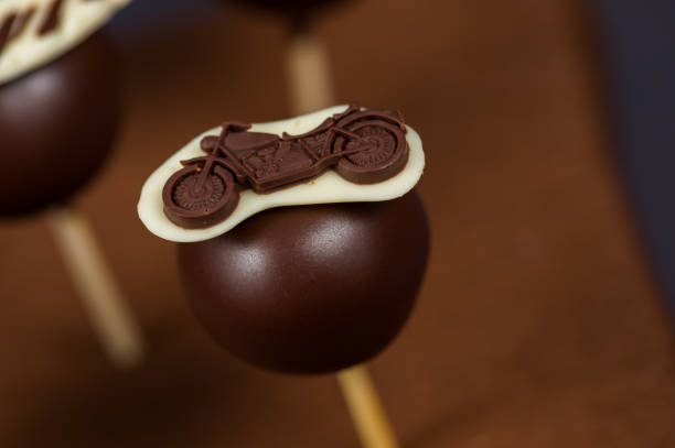 istock Motorbike Cake pops 888994972