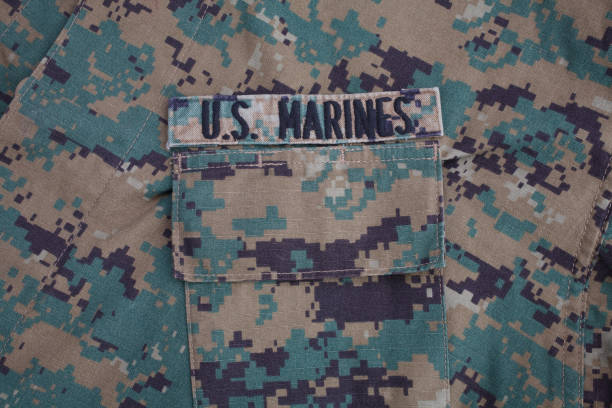 us-marines camouflage uniform - us marine corps stock-fotos und bilder