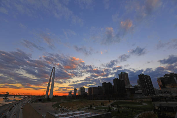 istock St. Louis, Missouri and the Gateway Arch 889090254