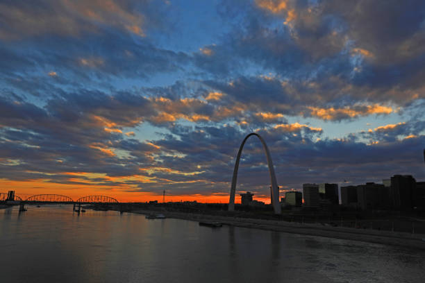 istock St. Louis, Missouri and the Gateway Arch 889090386