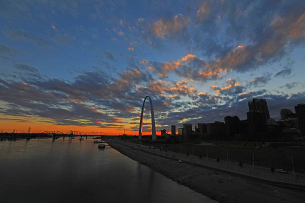 istock St. Louis, Missouri and the Gateway Arch 889090514