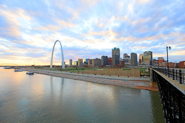 istock St. Louis, Missouri and the Gateway Arch 889090624
