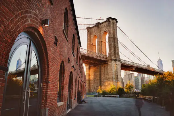 Photo of Brooklyn Bridge.