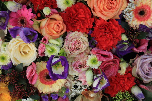 istock Colorful wedding flowers 889185200