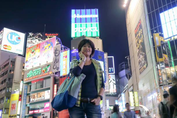 istock Young Japanese women 889209326