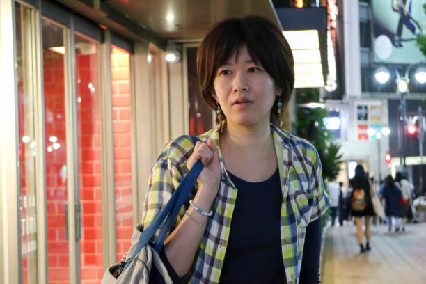 istock Young Japanese women 889218504