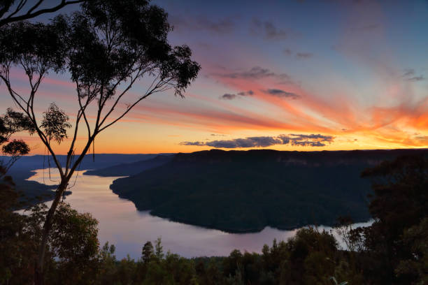 istock Scenic views and sunset Lake Burragorang 889246782