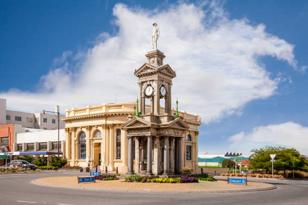 istock Invercargill Bank Corner 889373156