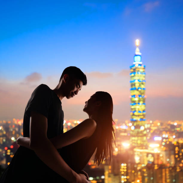 istock silhouette of couple 889422216