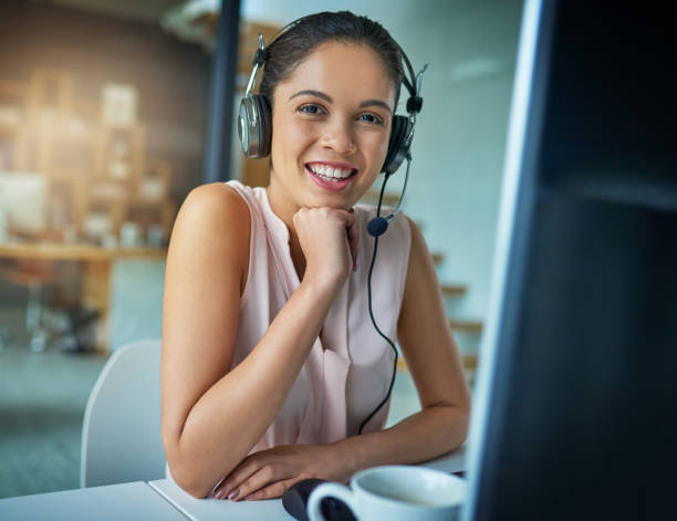 istock Here to help you with your queries 889458244