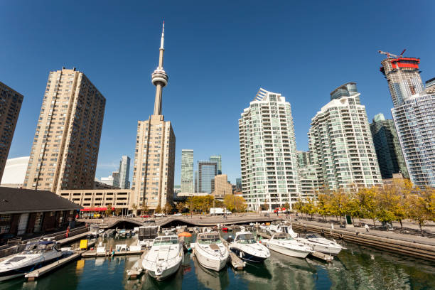 istock Marina downtown in Toronto 889461140