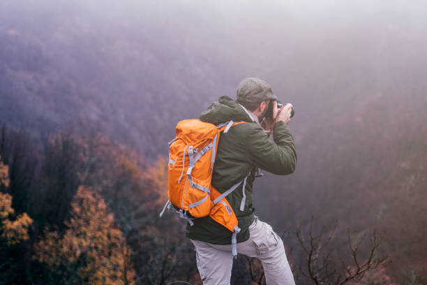istock Perfect moment for perfect picture 889477546