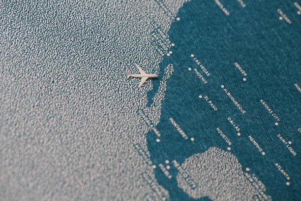 istock travel felt painted map in north america 889892270