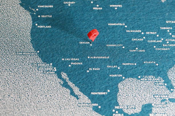 istock airplane fly on the blue felt painted map, north america 889892362