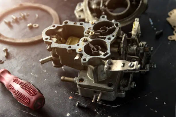 Repair process of machine parts with special tools