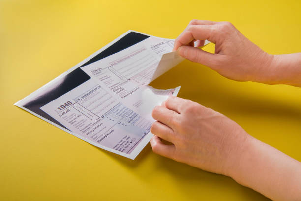 istock Cutting Taxes Reform 890285612
