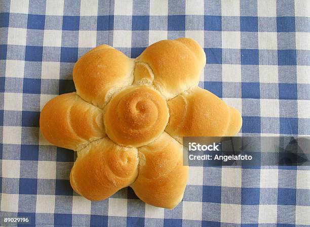 Foto de Flor De Pão e mais fotos de stock de Alimentação Saudável - Alimentação Saudável, Azul, Açúcar