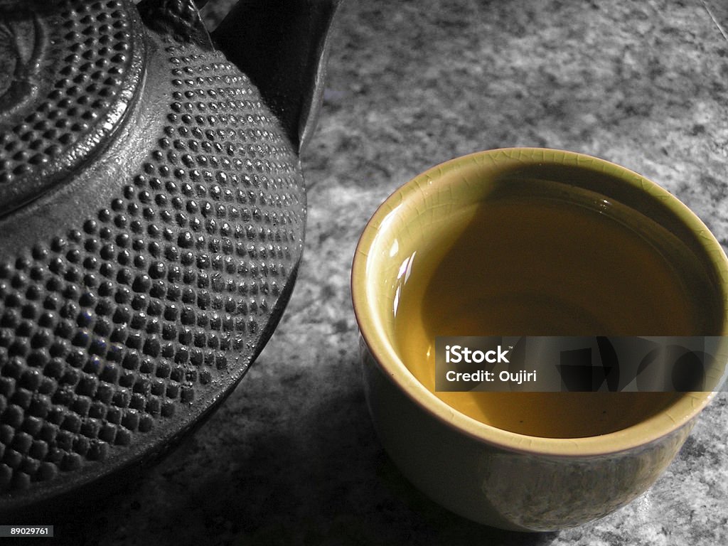 tazza di tè verde - Foto stock royalty-free di Ambientazione tranquilla