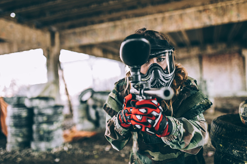 Close-up photo of a paintball player