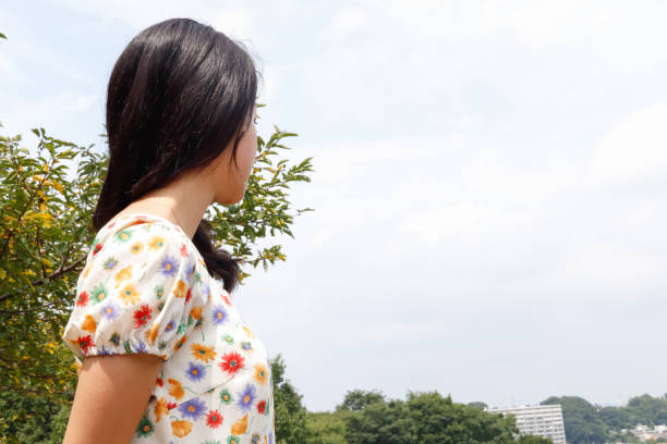 istock cute Japanese girl 890509216