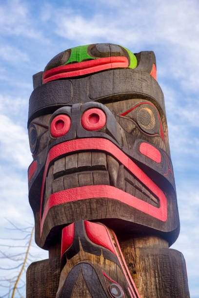 istock Ancient colorful Totem Pole in Duncan, British Columbia, Canada. 890513800