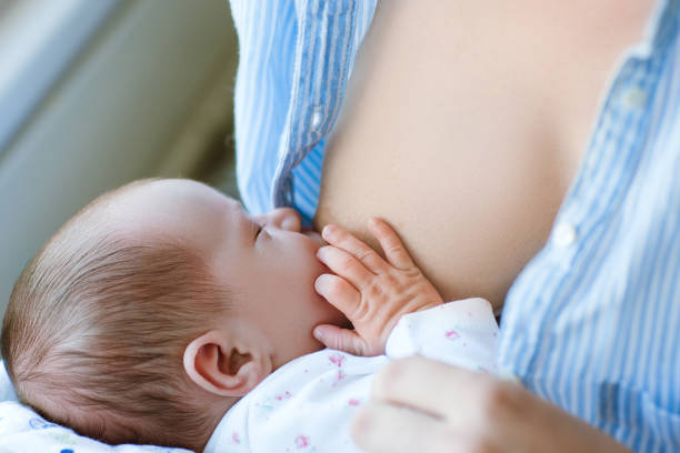 breastfeeding schedule for a newborn baby