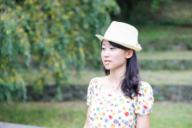 istock cute Japanese girl 890586546