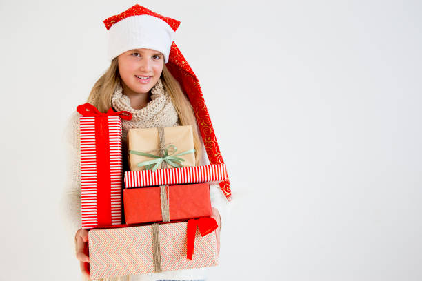 istock Kids celebrating christmas 890598452