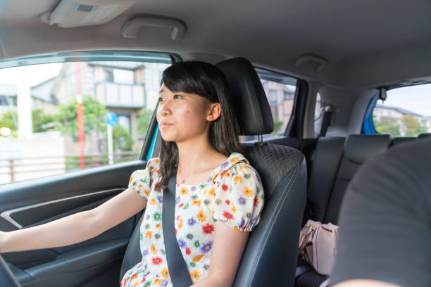 istock cute Japanese girl 890635242