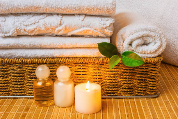 istock Spa with towels and candle 890636294