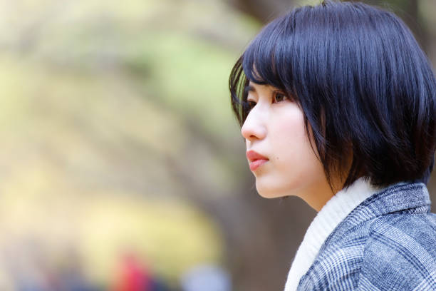 istock cute Japanese girl 890702546