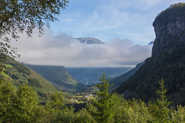 istock A magnificent Geiranger fjord landscape 890759930
