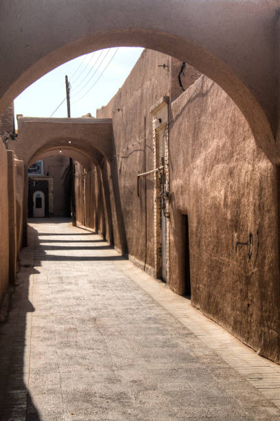 istock Street view in Yazd, Iran 890813416
