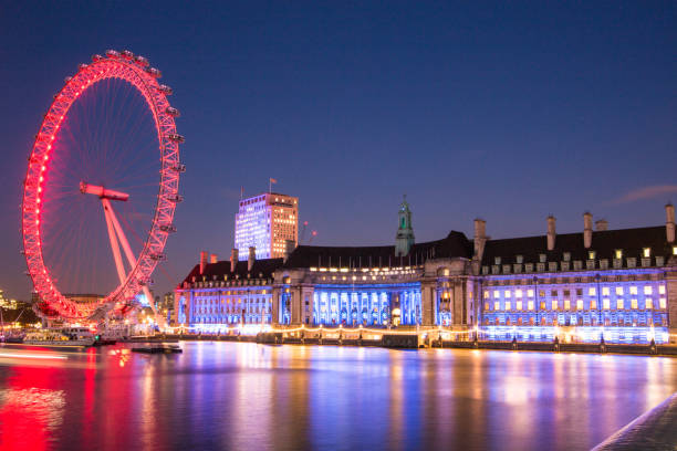 london eye e o aquário de londres - millennium wheel - fotografias e filmes do acervo