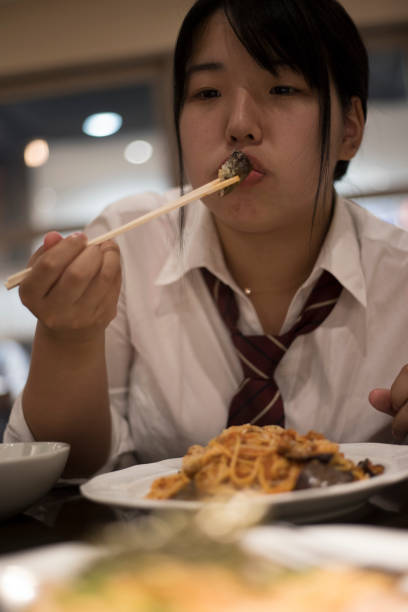 istock cute Japanese girl 890859538