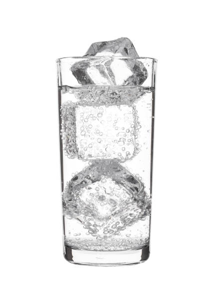 istock Glass of sparkling water soda drink lemonade 890859564