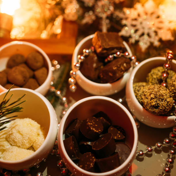 istock chocolate dessert christmas holiday background 890873370