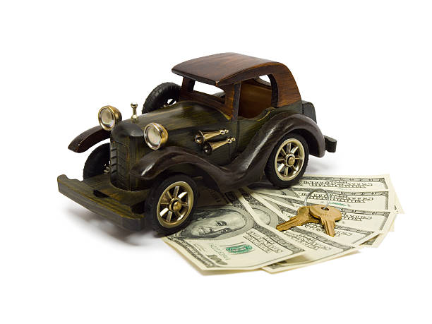 istock Retro car, money and keys 89088811