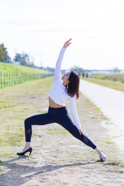 istock cute Japanese girl 890923096