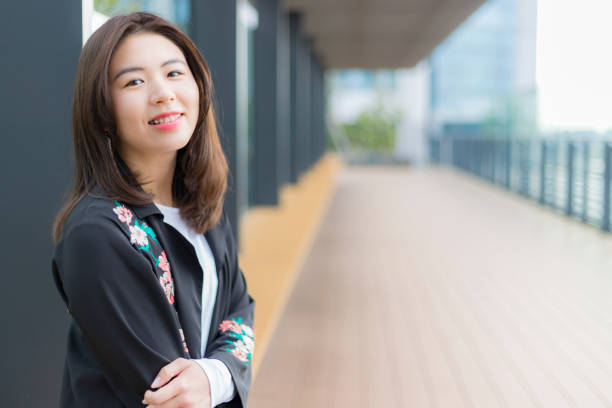 istock cute Japanese girl 890924406