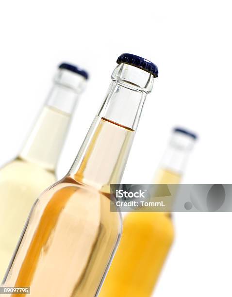 Tre Bottiglie Di Soda Poplimonata - Fotografie stock e altre immagini di Alchol - Alchol, Arancione, Berretto