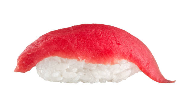 sushi nigiri con atún - nigiri fotografías e imágenes de stock