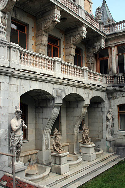 istock Masandra's palace in Yalta, Ukraine 89100660