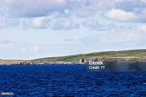 Broch Z Mousa - zdjęcia stockowe i więcej obrazów Archipelag - Archipelag, Bez ludzi, Bezludna wyspa