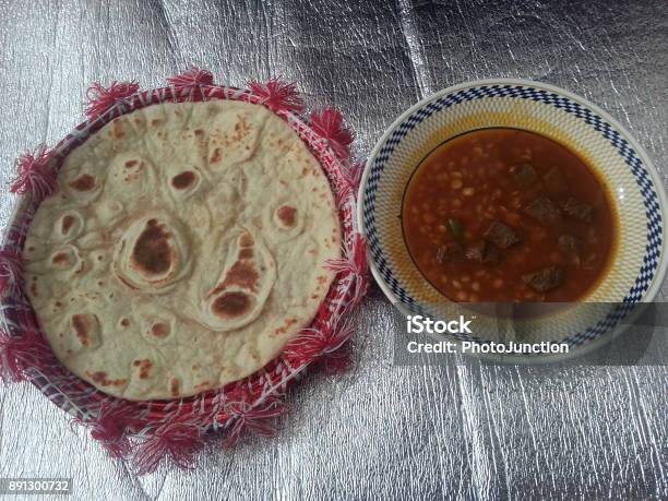 Pakistani Cuisine Daal Gosht Curry Stock Photo - Download Image Now - Beef, Bread, Chapatti