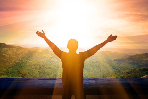 istock Man Thanksgiving to God 891319486