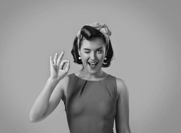 beautiful woman in retro style . - hairstyle black and white women fashion imagens e fotografias de stock