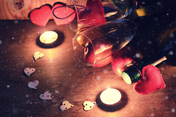 istock Wine candle valentine heart 891364112