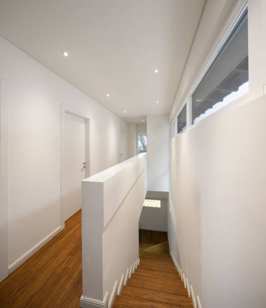 istock Closeup hallway and parquet 891382614