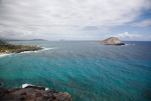istock View of Rabbit Island from Makapu`u Point 89138326